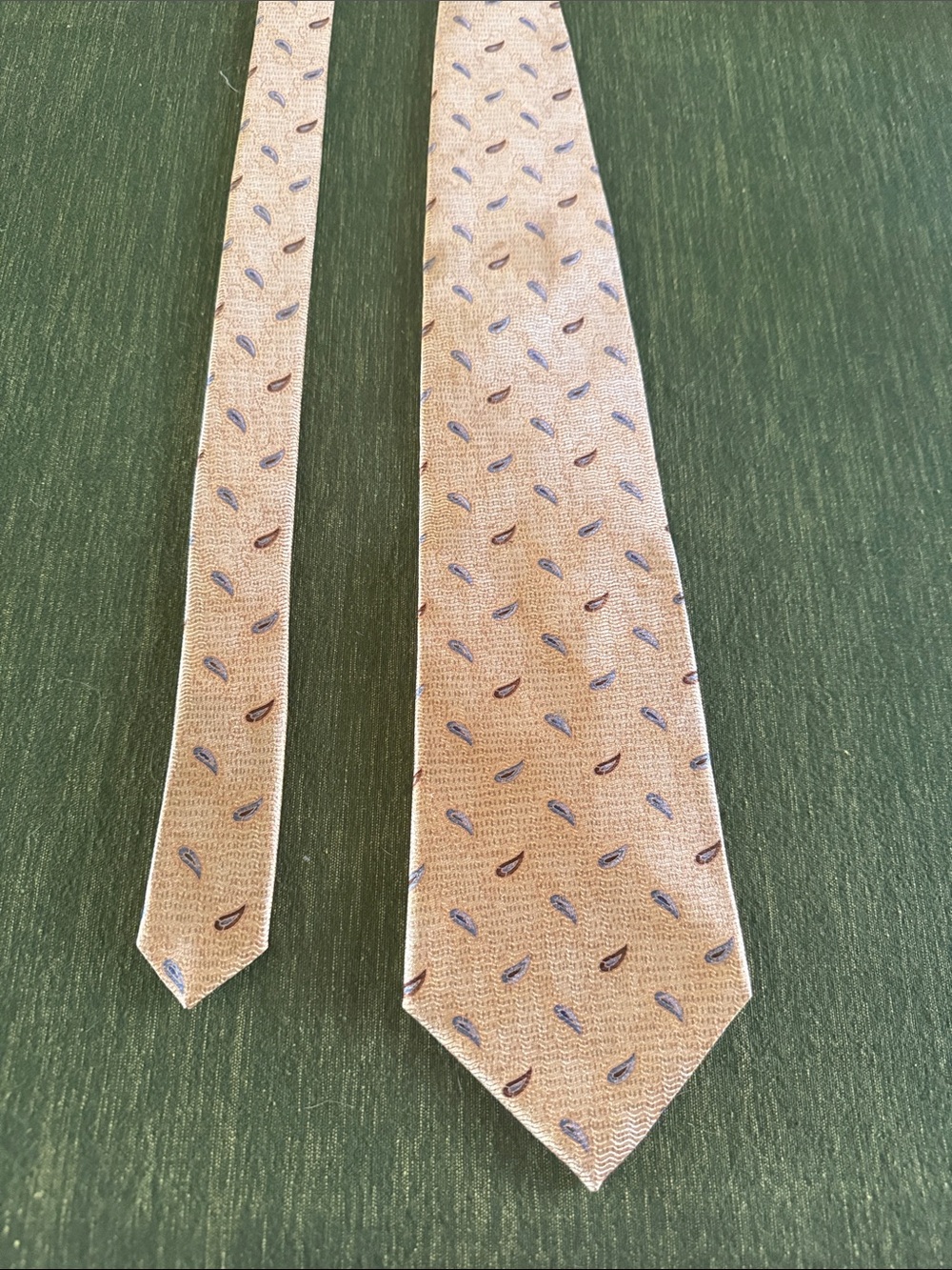 Long Classic Men's Beige Patterned Silk Tie - Neutral Beige